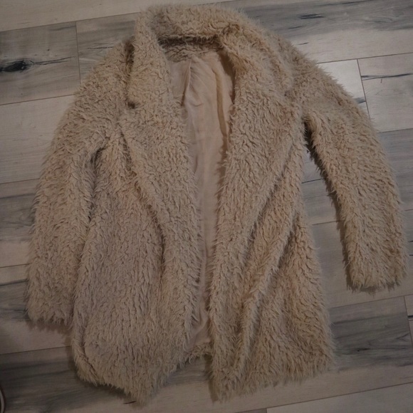 Teddy Coat - Picture 1 of 1